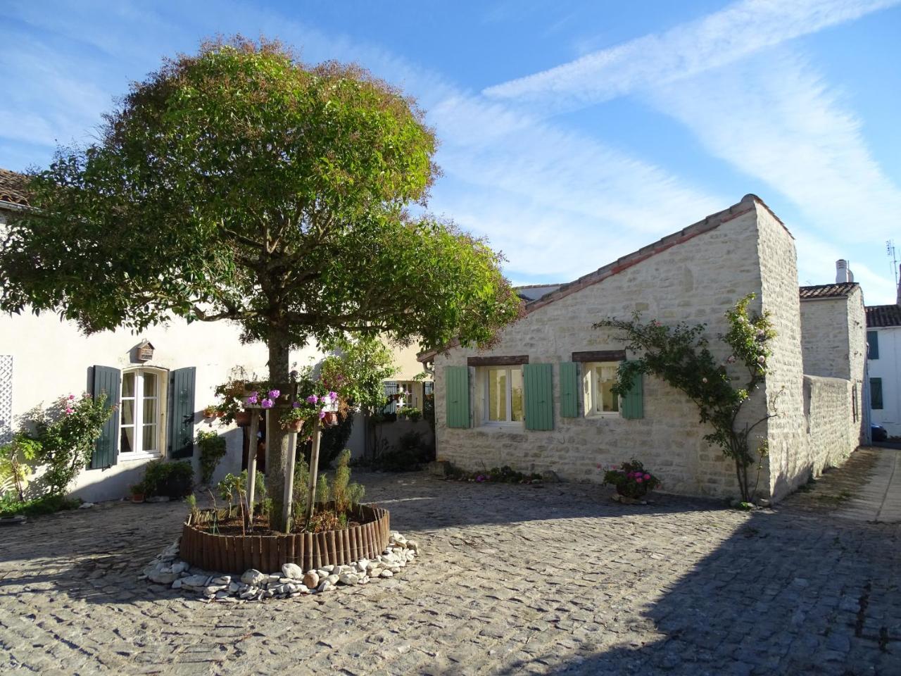 Maison Salicorne La Flotte Exterior photo
